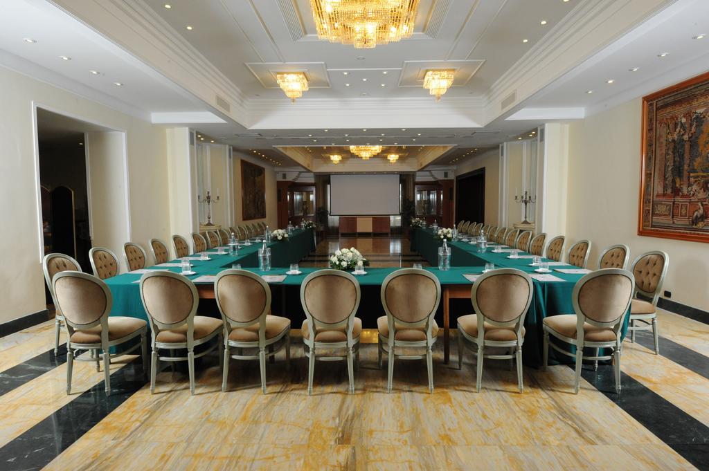 Lh Hotel Domus Caesari Марино Екстериор снимка